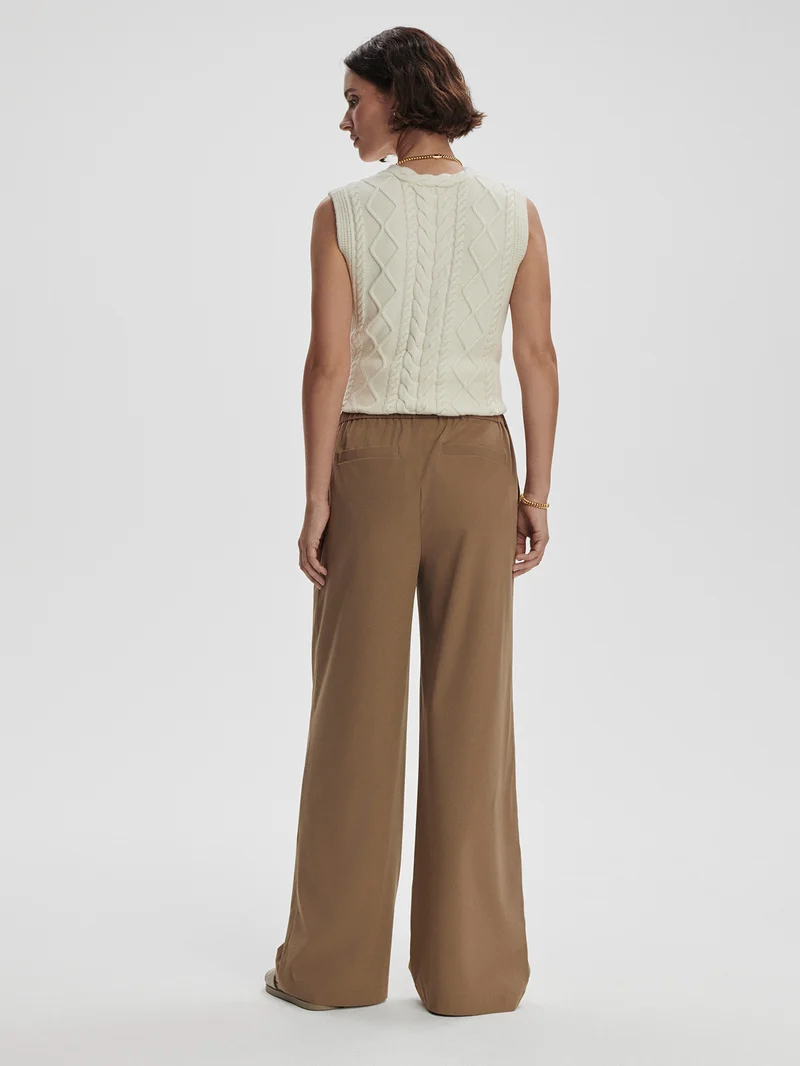 Lightweight Stretch Wide Leg Travel Pant Long