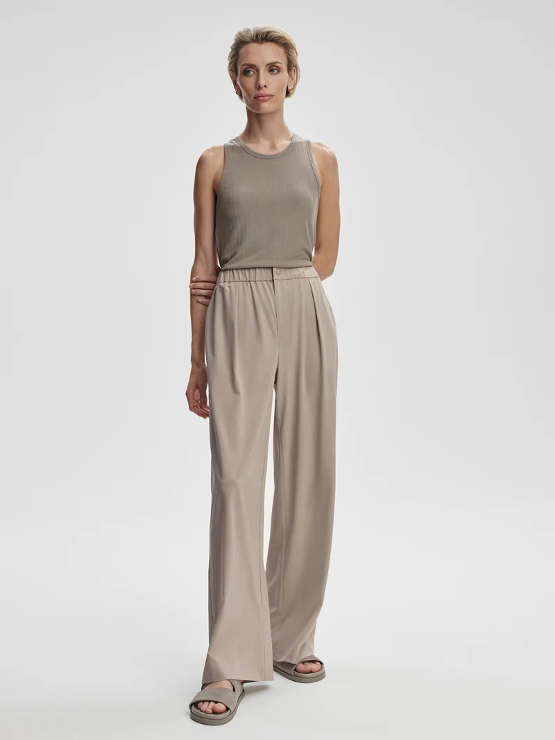 Lightweight Stretch Wide Leg Travel Pant Long