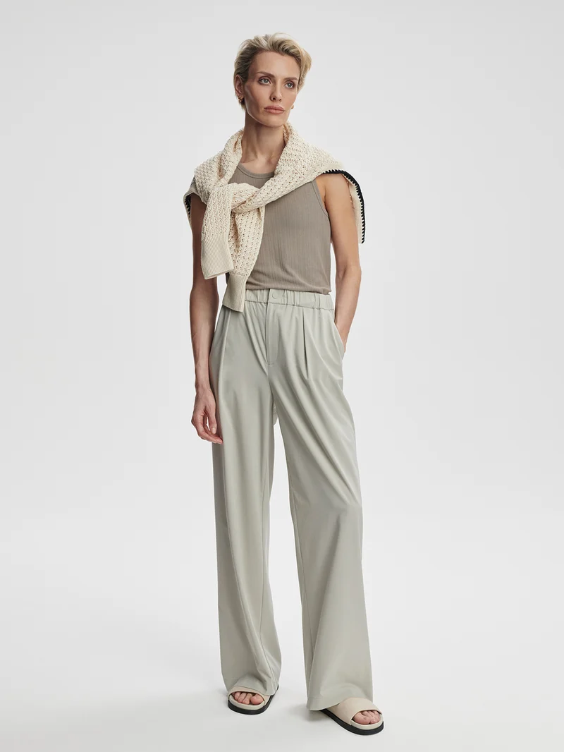 Lightweight Stretch Wide Leg Travel Pant Long