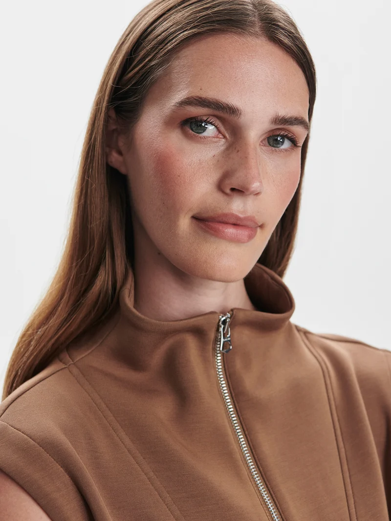 Magnolia Half Zip Tank 2.0