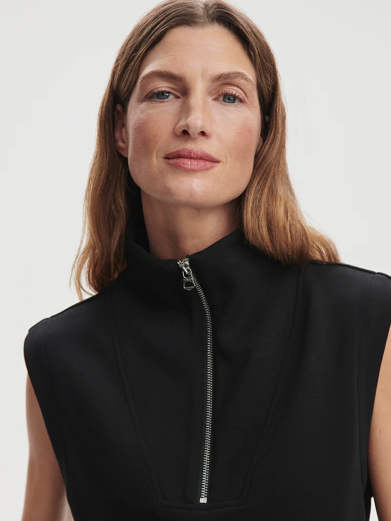 Magnolia Half Zip Tank 2.0