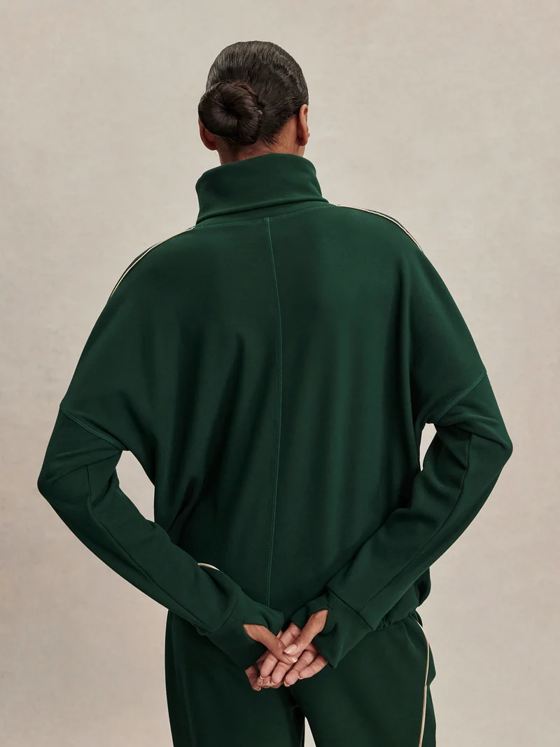 Ariana High Neck Sweat