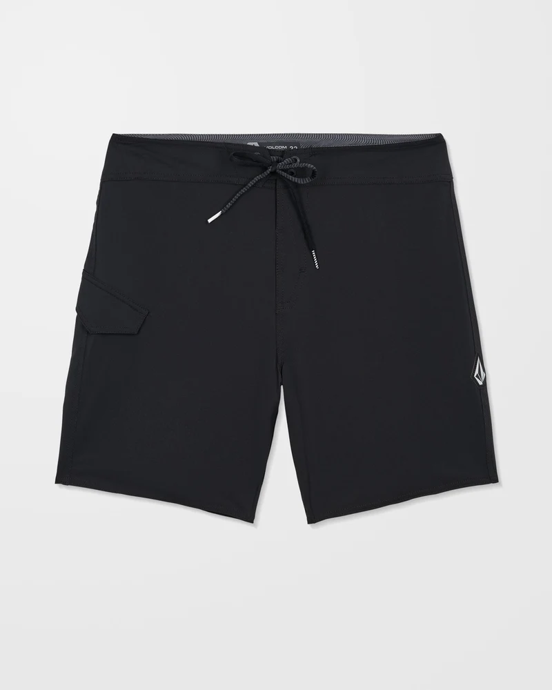 Lido Solid Mod 18" Boardshorts - Black