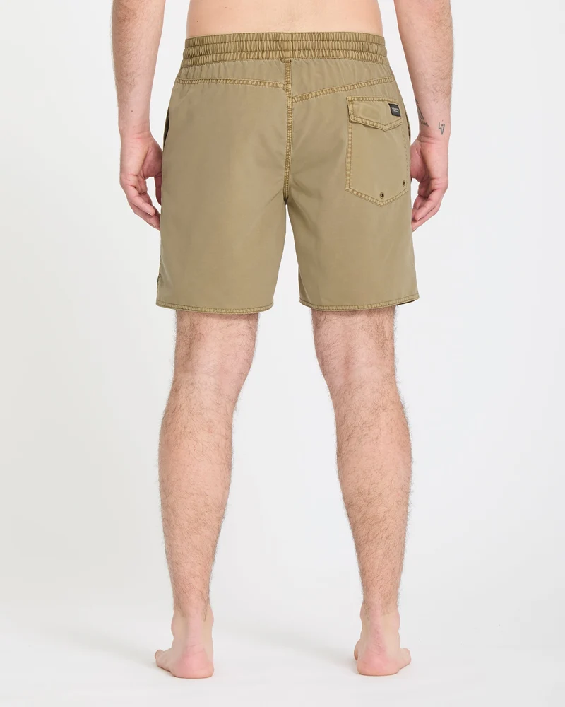 Center Trunk 17" Boardshorts - Desert