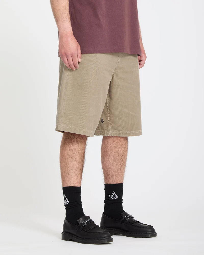 Freazy Loose 22" Elasticated Waist Shorts - Light Khaki