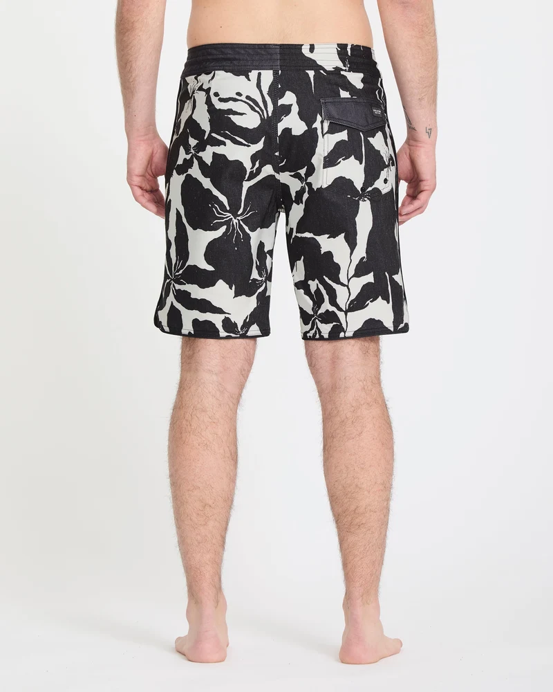 Contact Scallop Stoney 19" Boardshorts - Off White