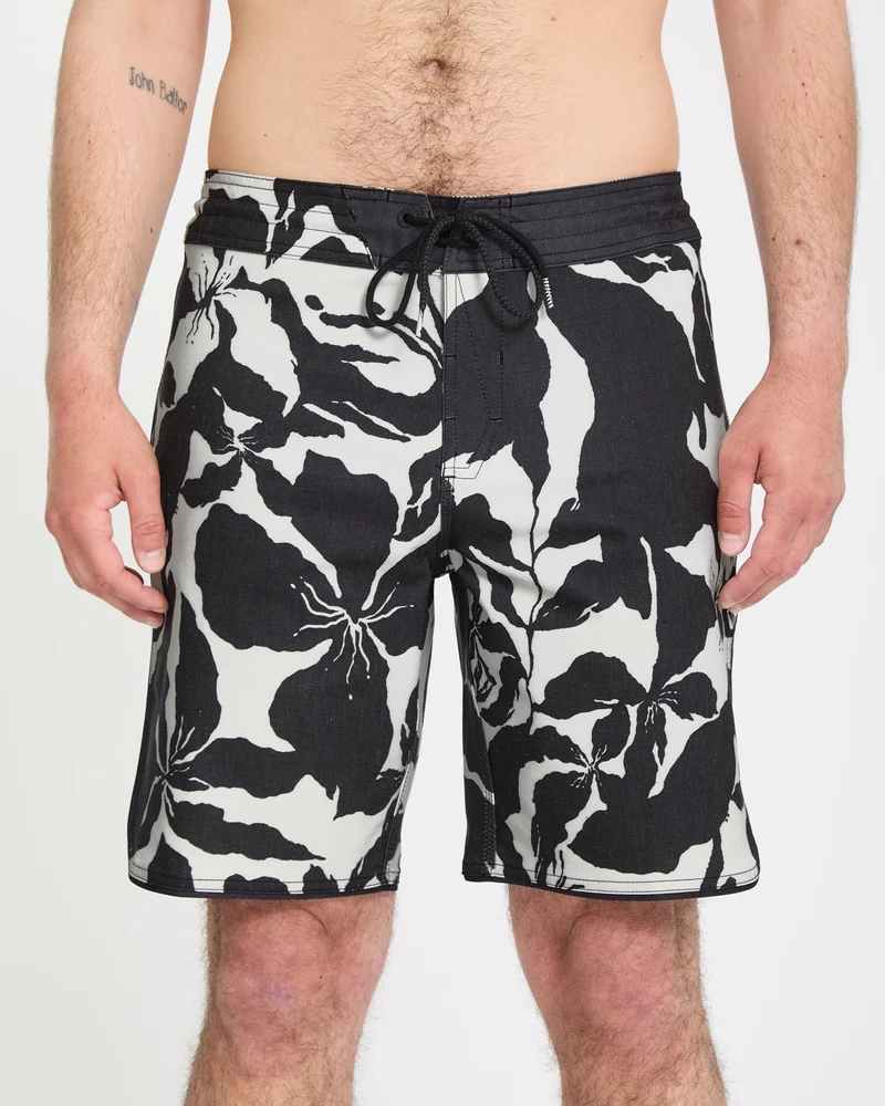 Contact Scallop Stoney 19" Boardshorts - Off White