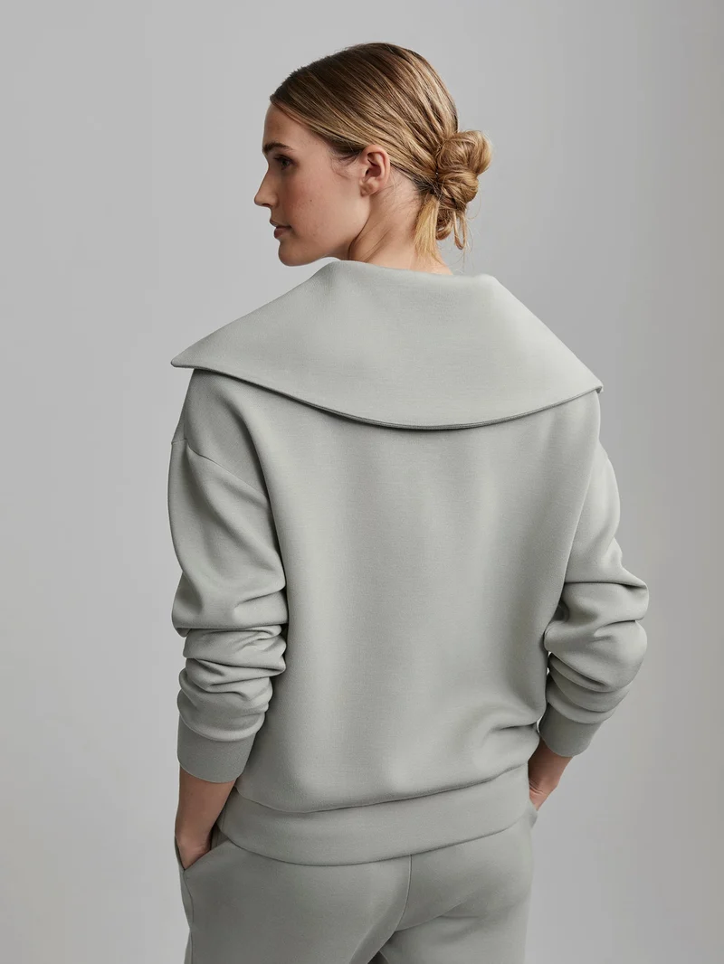 Yates Half Zip Sweat