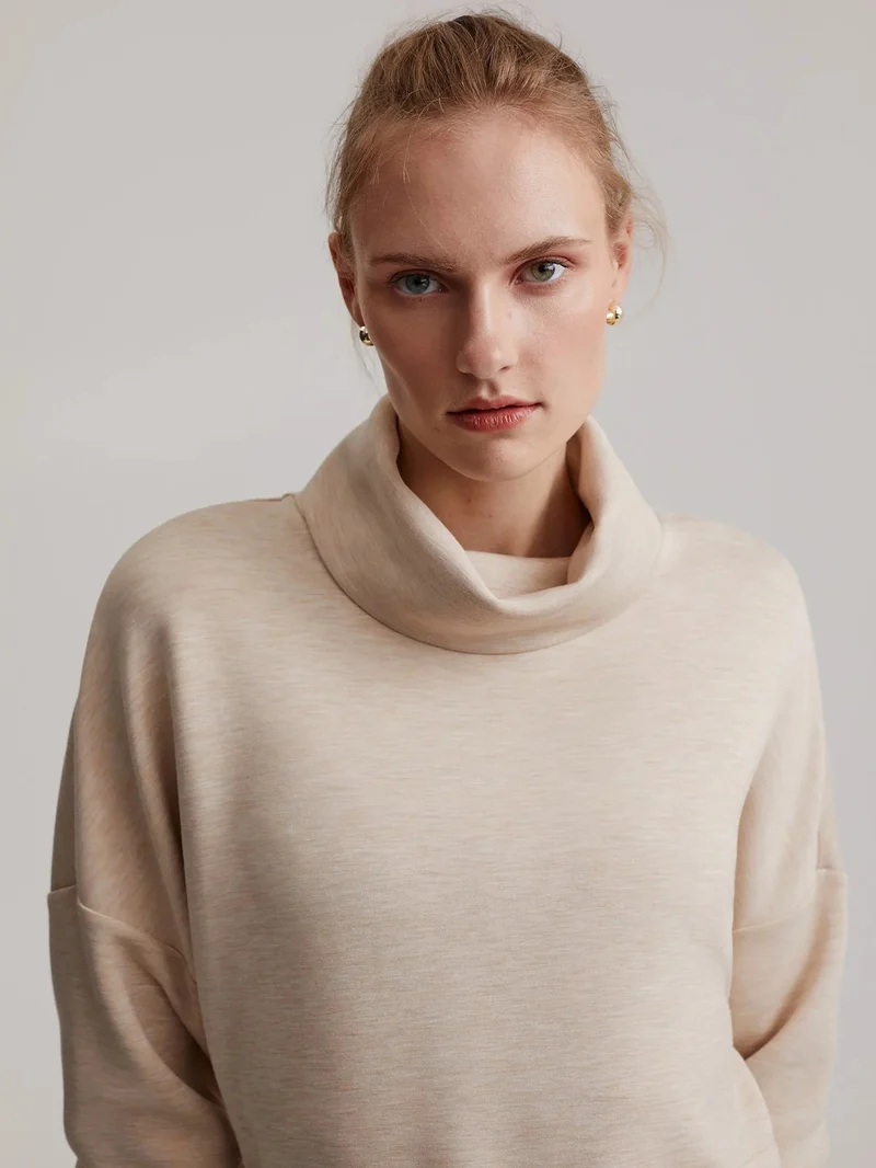 Freya Sweat