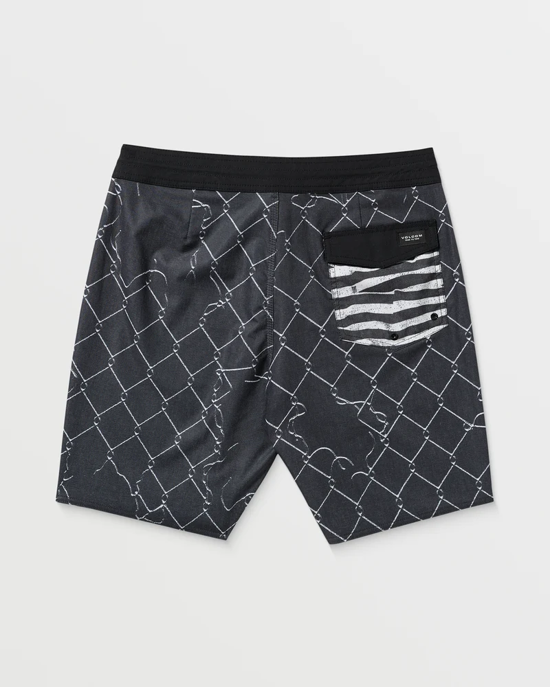 Misdormeaner Stoney 19" Boardshorts - Black