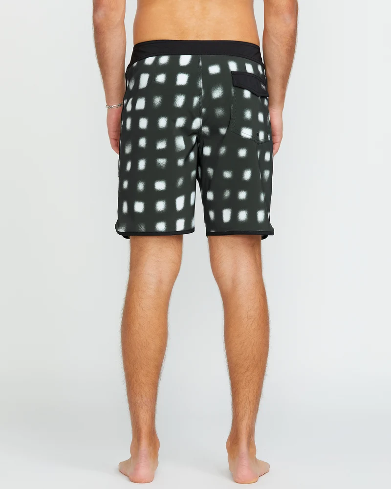 Infuse Scallop Mod 19" Boardshorts - BLACK
