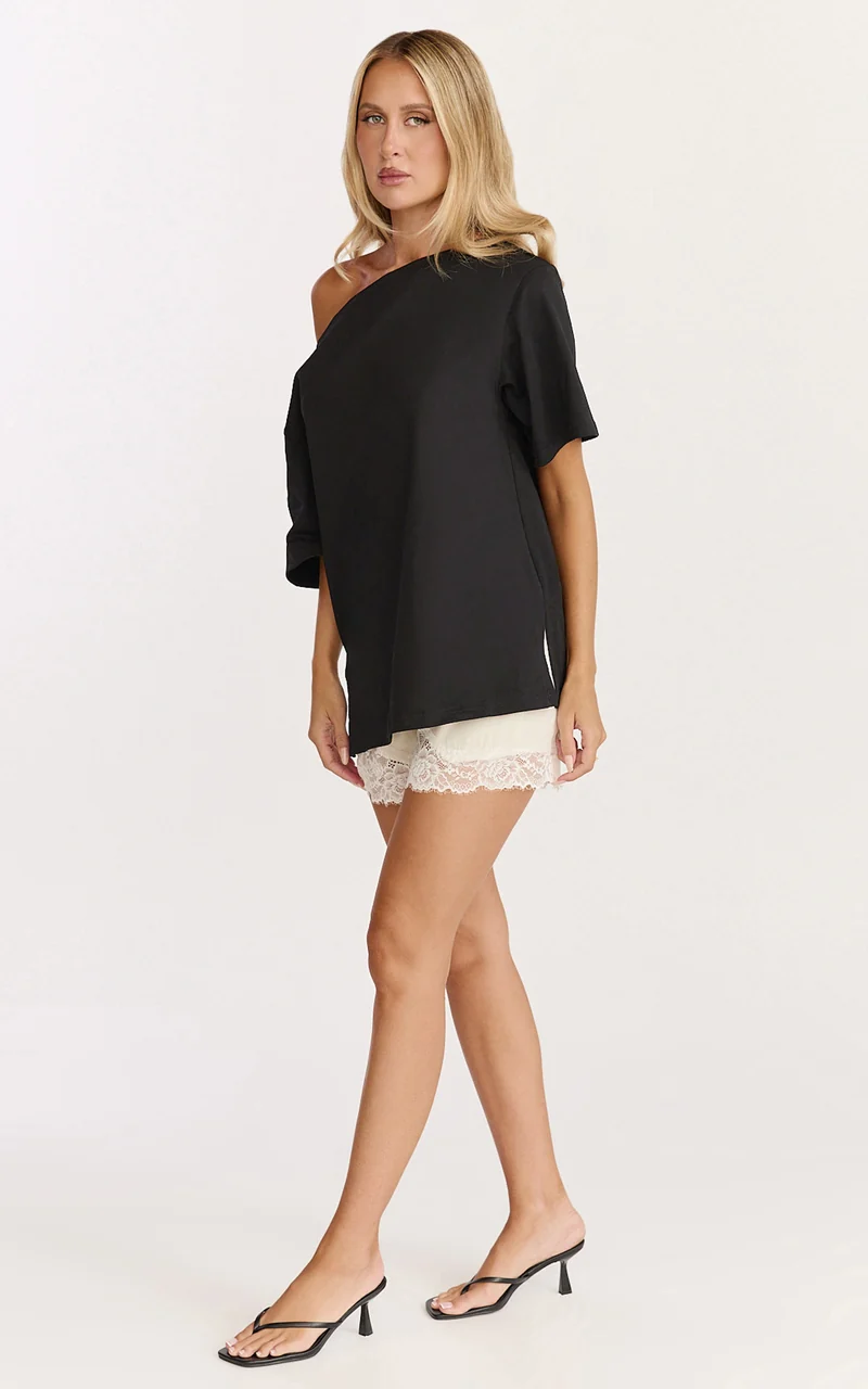 Ruby Top - Off Shoulder Asymmetrical T-shirt in Black