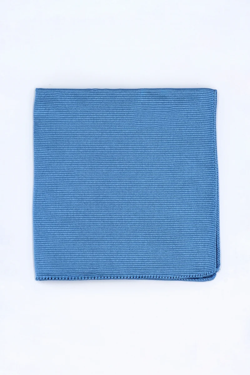 Pochette Elegante in Seta - AZZURRO