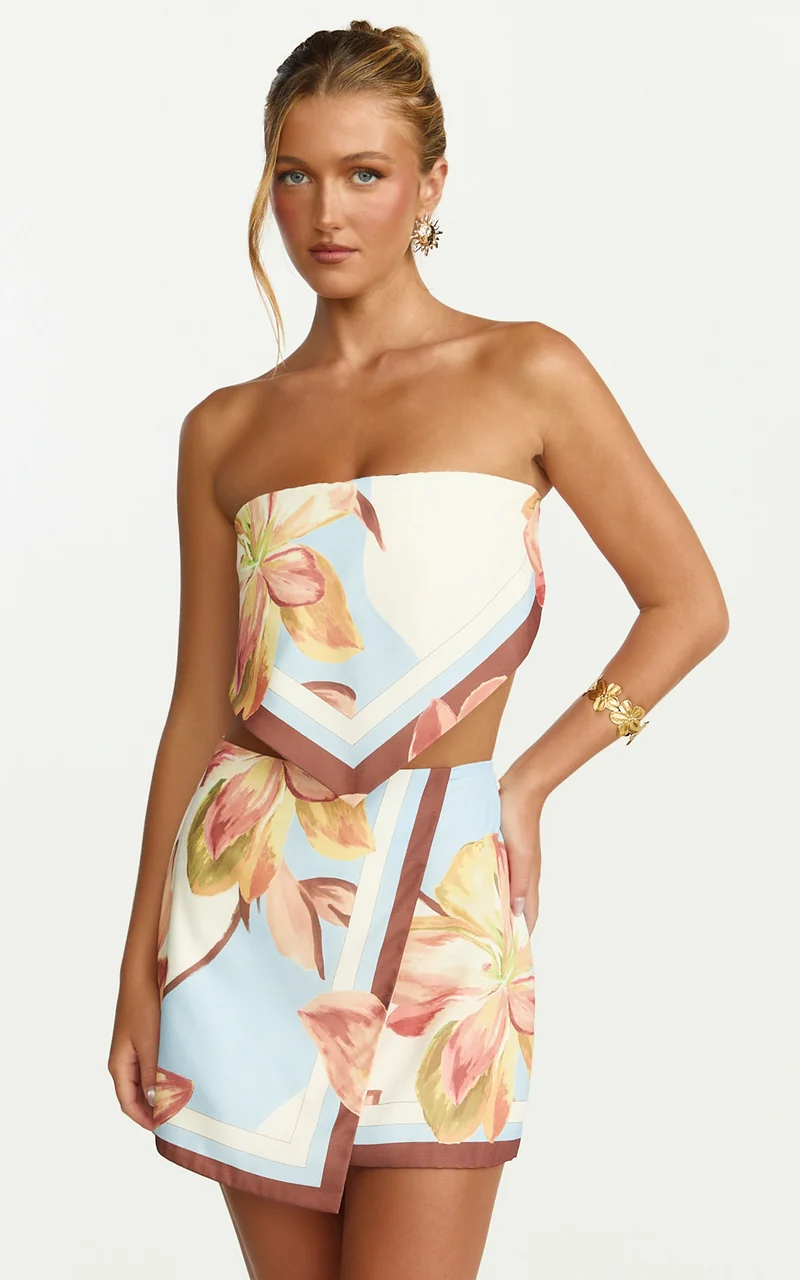 Robyn Top - Bandana Tie Back Top in Cornflower Blue
