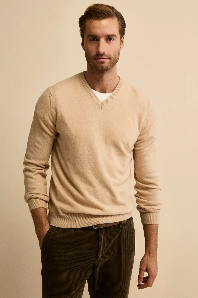 Maglia in lana con scollo a V - SABBIA