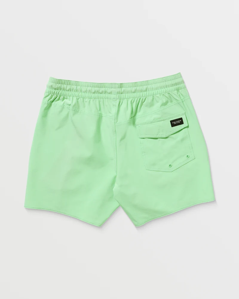 Lido Solid Trunk 16" Boardshorts - Jade Cream