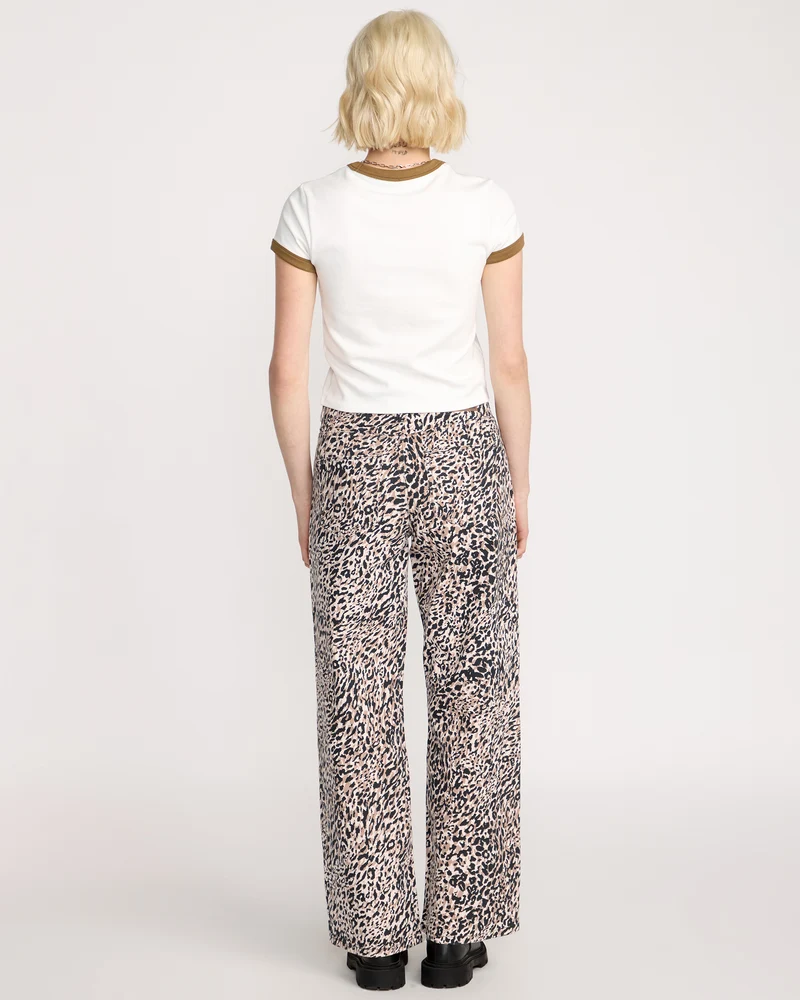 Stoned Boyfriend Lowrise Jeans - Animal Print