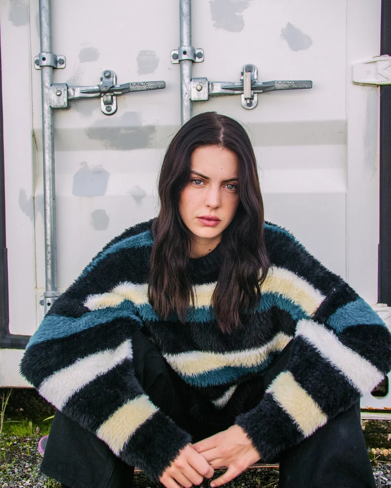 Hairy Up Pullover - Multi
