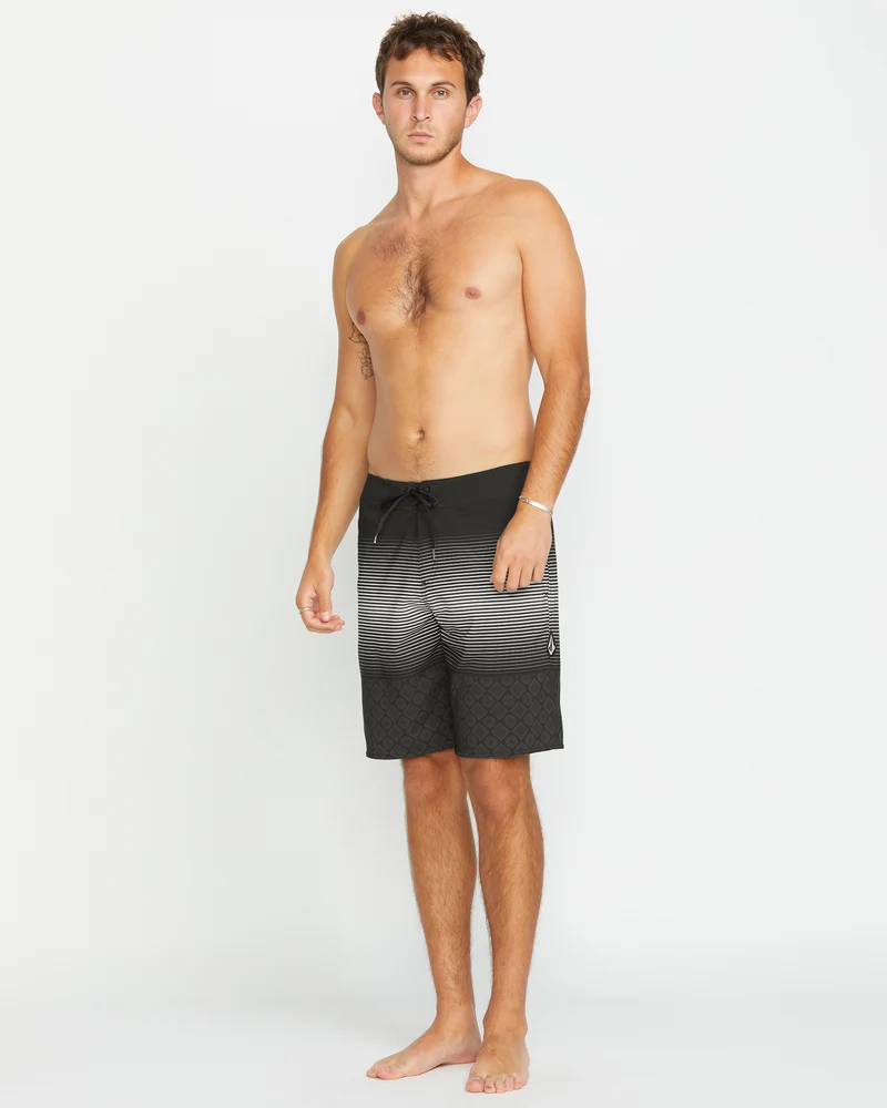 Lido Stripe Mod 20" Boardshorts - BLACK