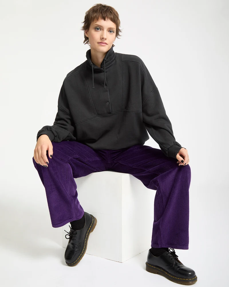 Reetrostone Sweatshirt - Vintage Black