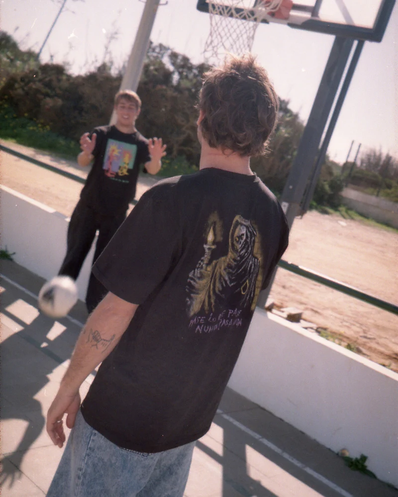 Nunca Pasa T-Shirt - Black