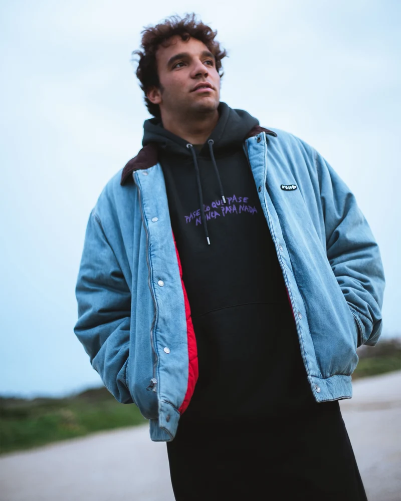 Nunca Passa Hoodie - Antique Black