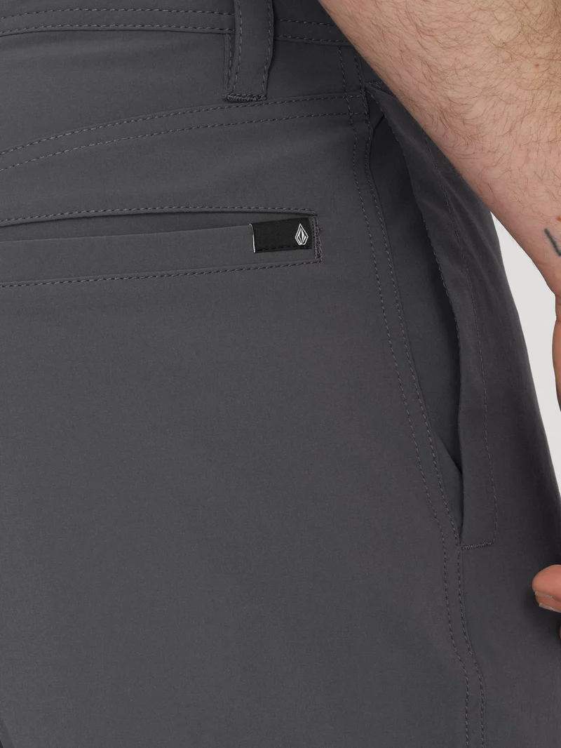Voltripper Hybrid 20" Shorts - ASPHALT BLACK