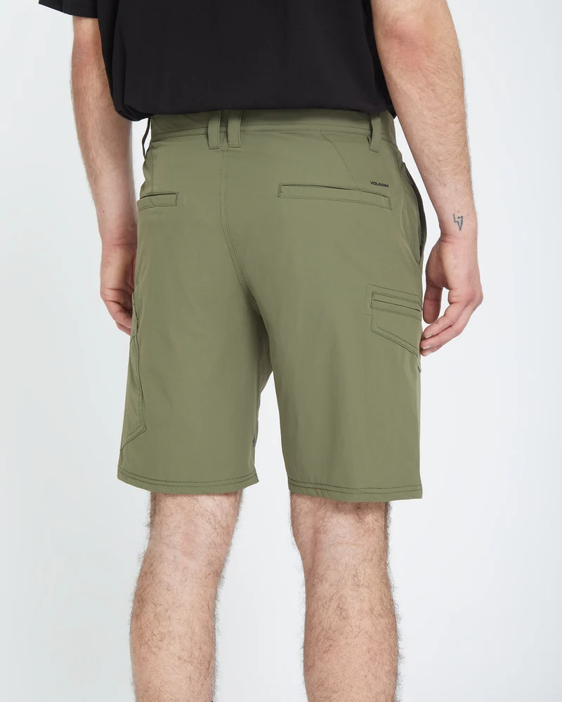 Cashed In Cargo 20" Hybrid Shorts - WINTERMOSS