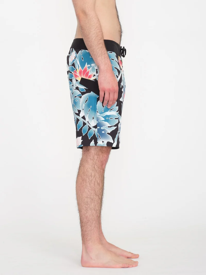 Leaf It Mod 19" Boardshort - BLACK