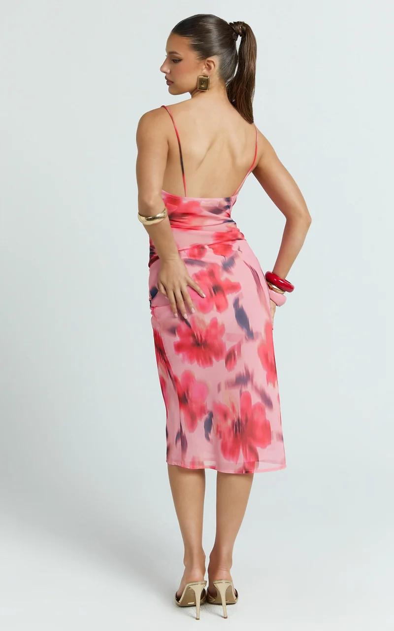 Claudia Top - Gathered Scoop Neck Top in Pink Floral