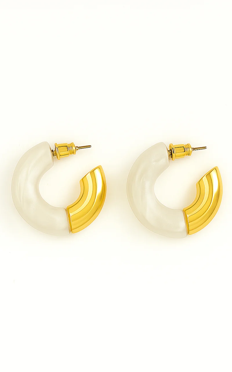 Helda Resin Half Hoop Earrings in Ivory/Gold