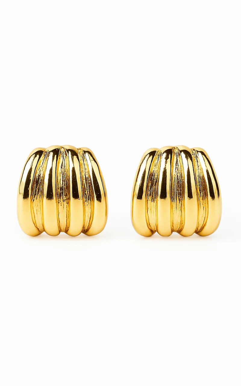 Lilou Ridge Stud Earrings in Gold