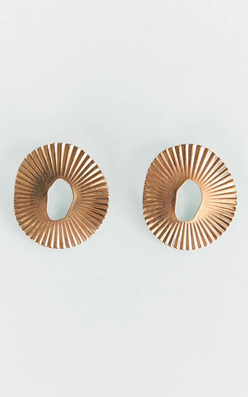 Nova Textured Oval Earrings in Gold
