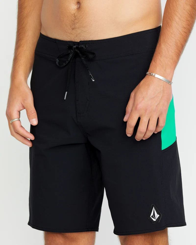 Strand Liberators 20" Boardshorts - BLACK