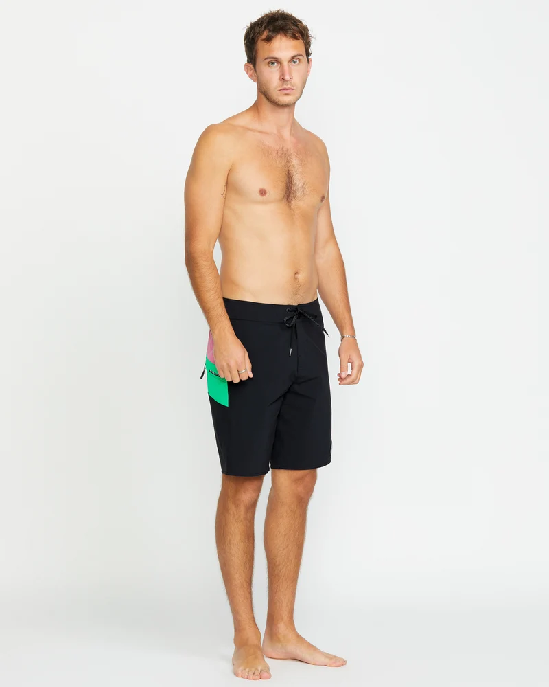 Strand Liberators 20" Boardshorts - BLACK