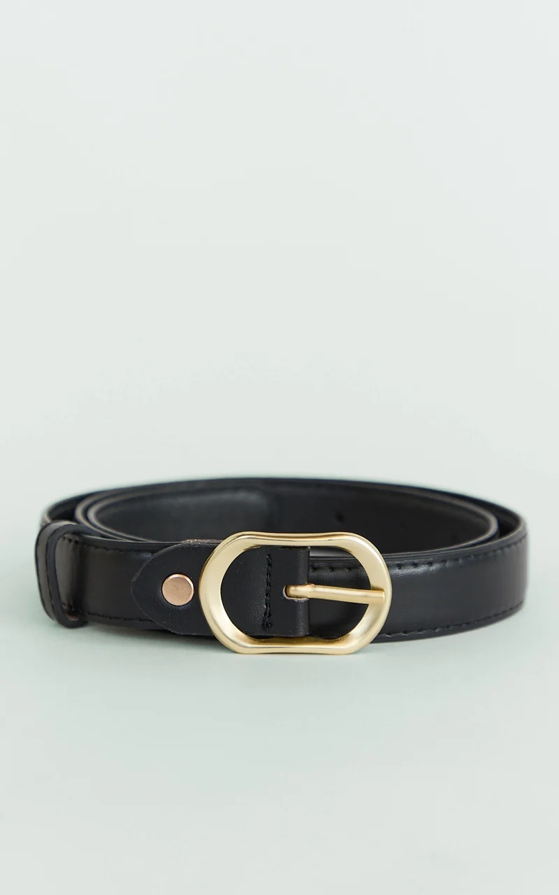 Kristen Rectangle Buckle Belt in Black