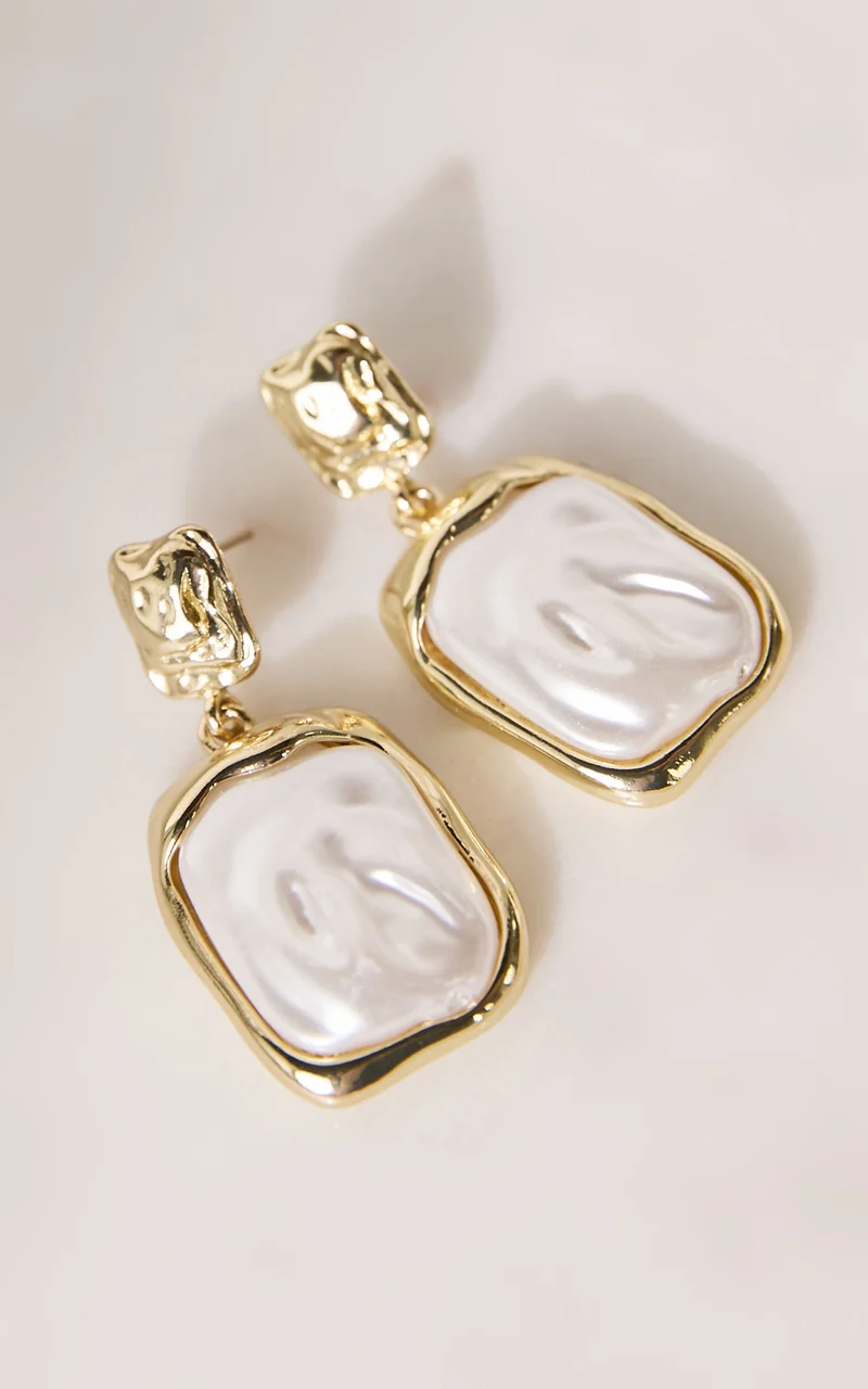 Whitney Earrings - Square Pearl Earrings in Gold Pearl