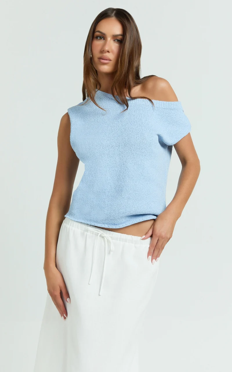 Marilou Top - Knit Off Shoulder Top in Pale Blue