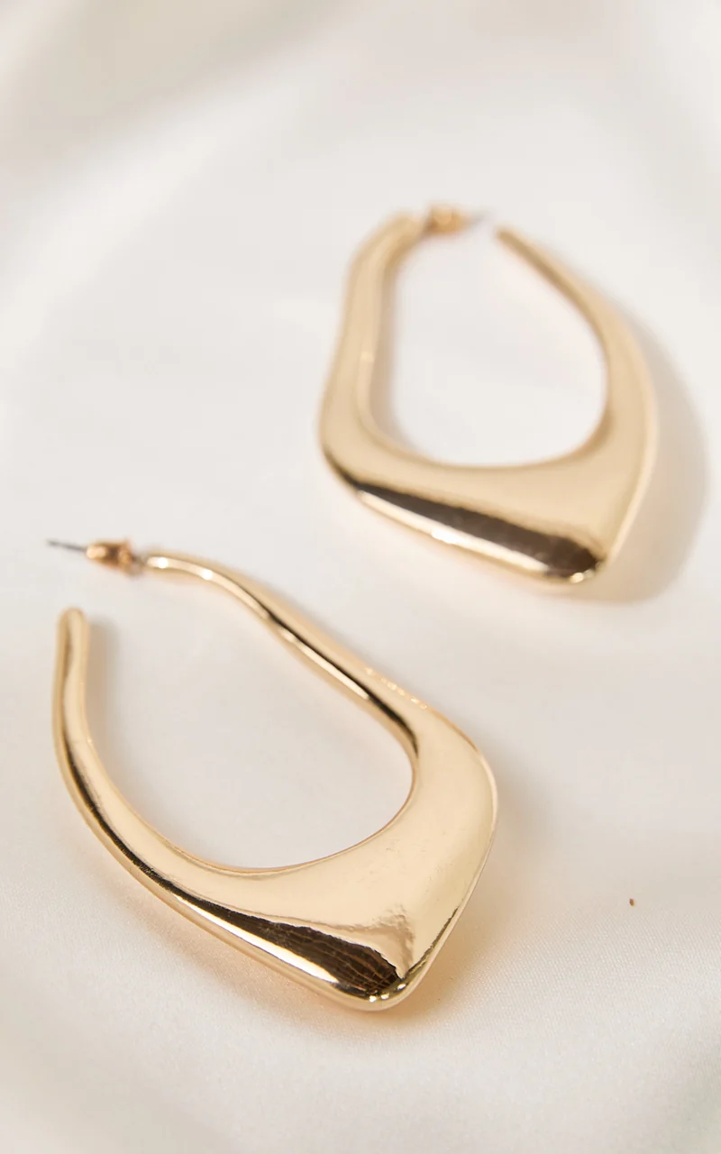 Diana Earrings in Gold