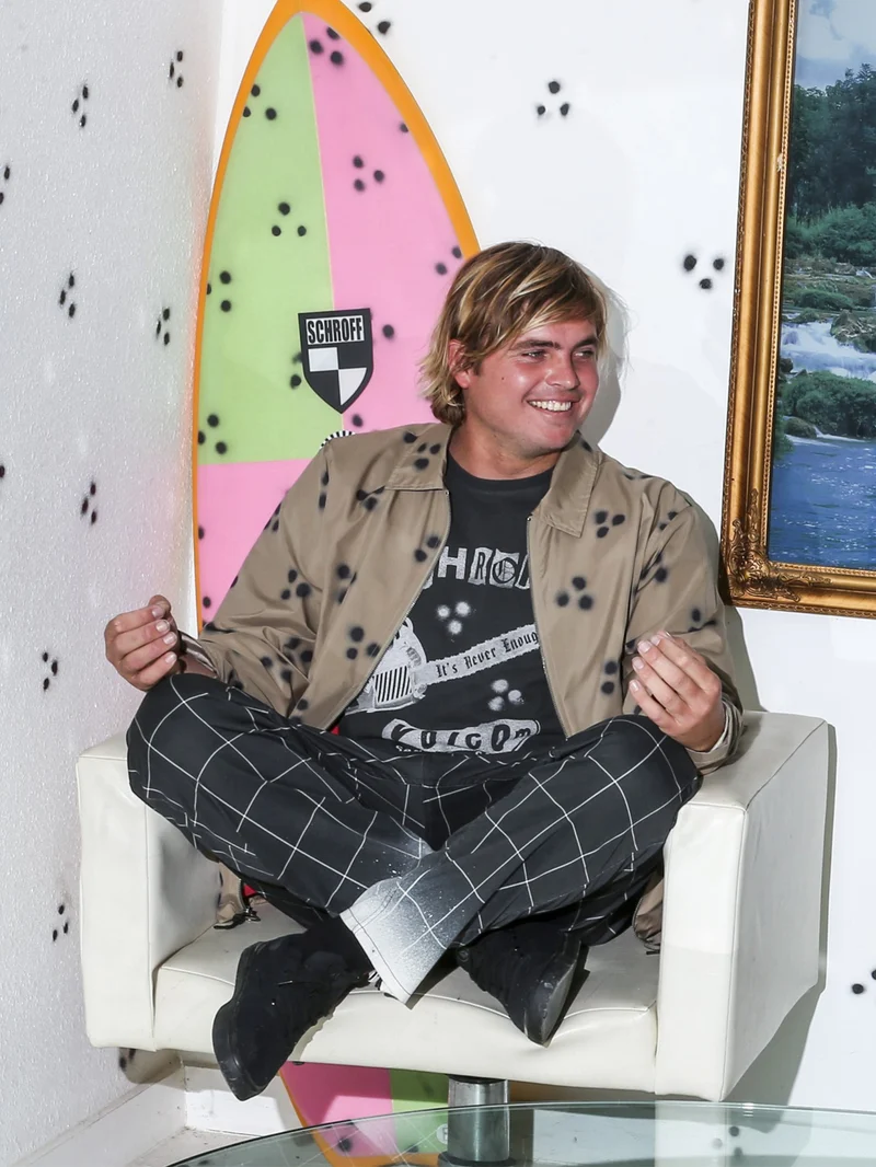 Schroff X Volcom Hose - Black
