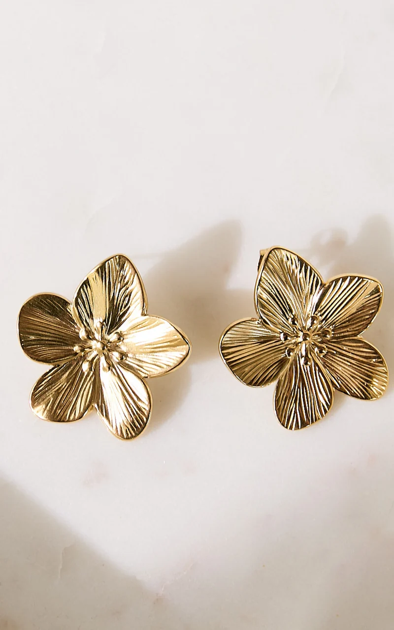 Paola Earrings - Flower Stud Earrings in Gold