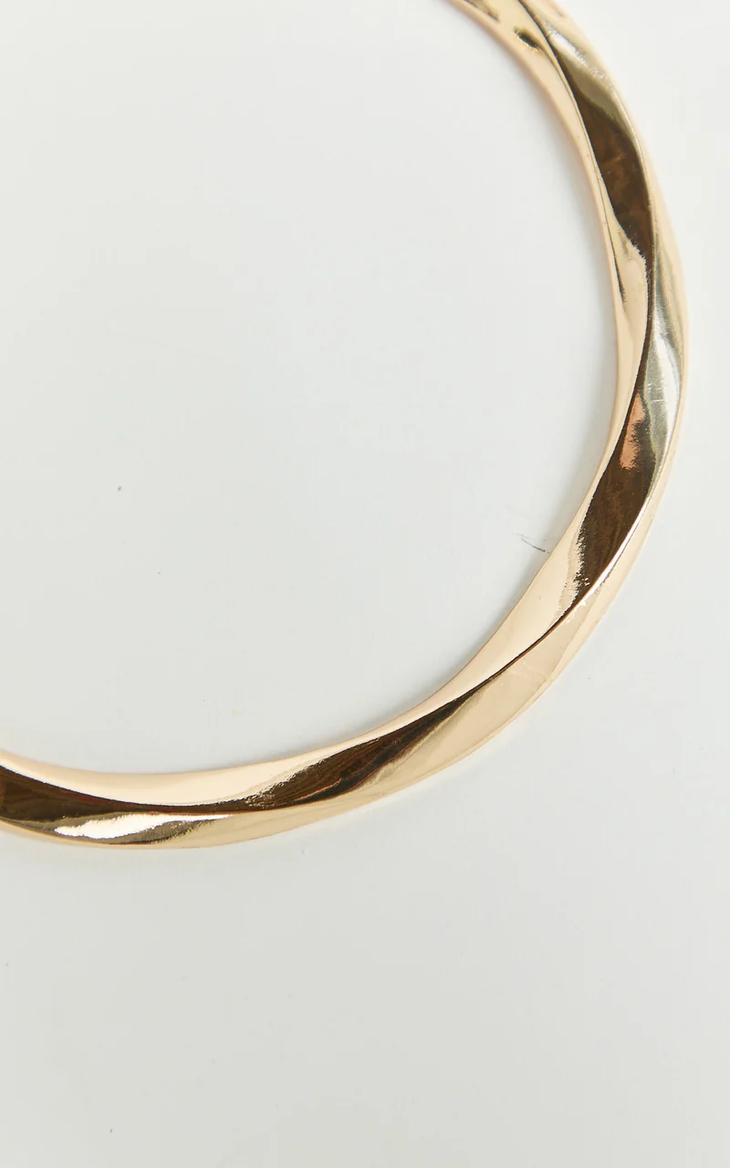 Ezra Necklace - Twisted Choker Necklace in Gold