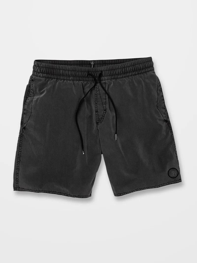 Center Trunk 17" Boardshort - BLACK