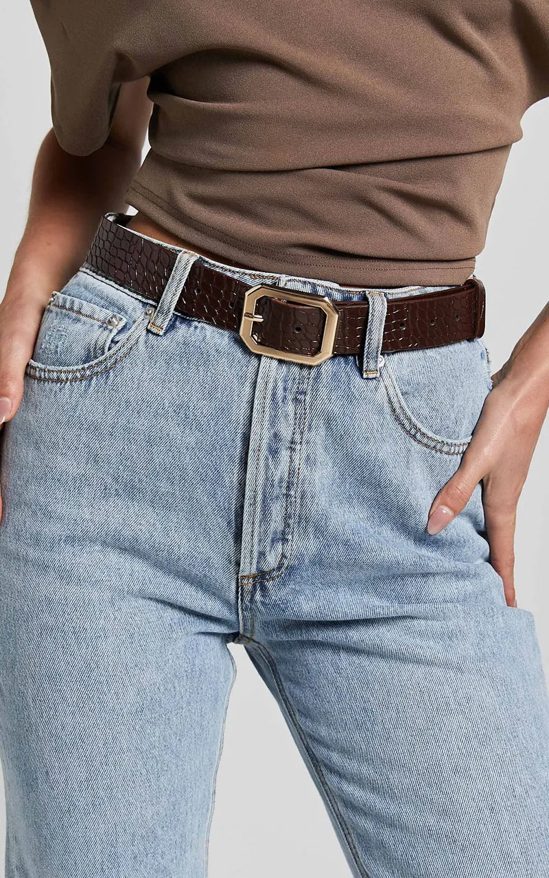 Mason Croc Square Buckle Belt in Chocolate