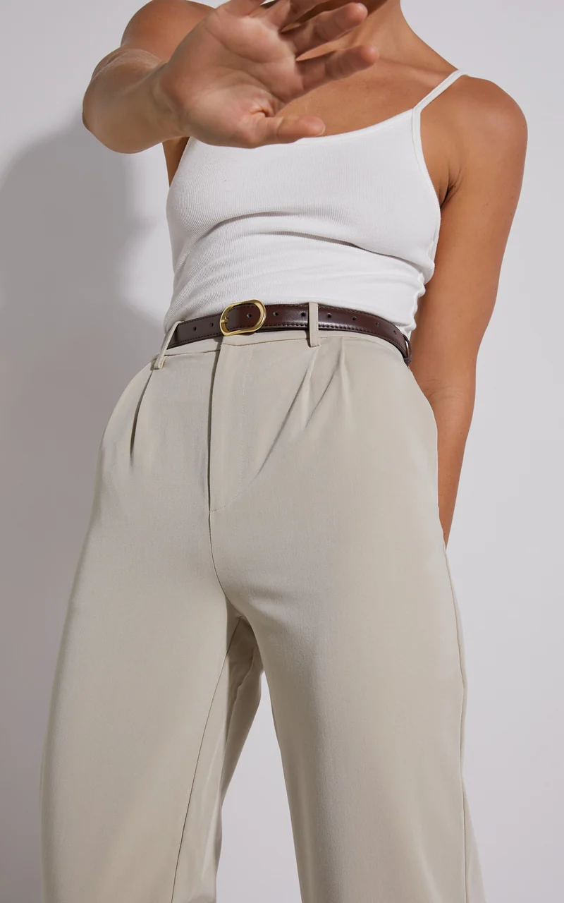 Kristen Rectangle Buckle Belt in Brown