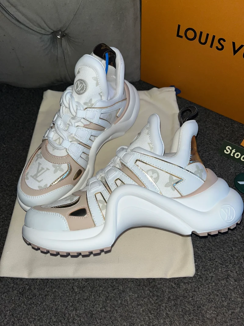 Archlight Trainers