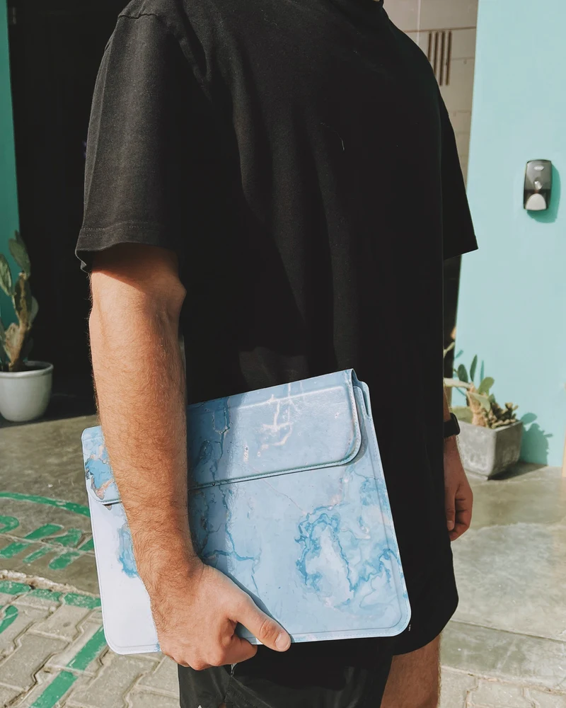The multifunctional anti-radiation case - PREORDER NOW