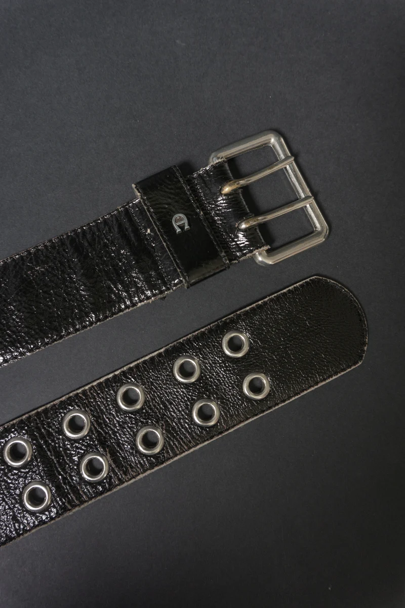 Vintage Aigner Gürtel 70er Lackleder, M–L