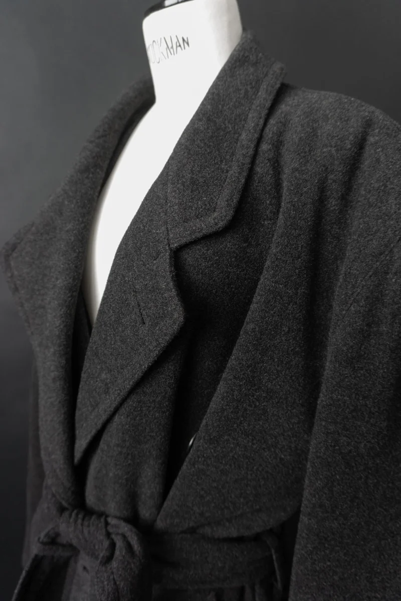 Vintage 90s Hugo Boss Trenchcoat, Wolle, M–XL