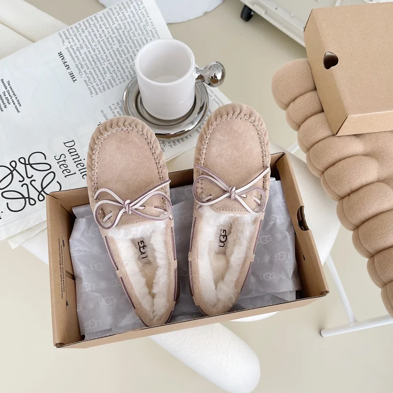 Ugg Bow Slippers